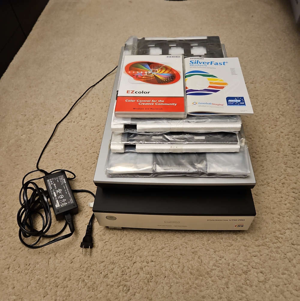 Epson Perfection V750 Pro | Dual Lens System